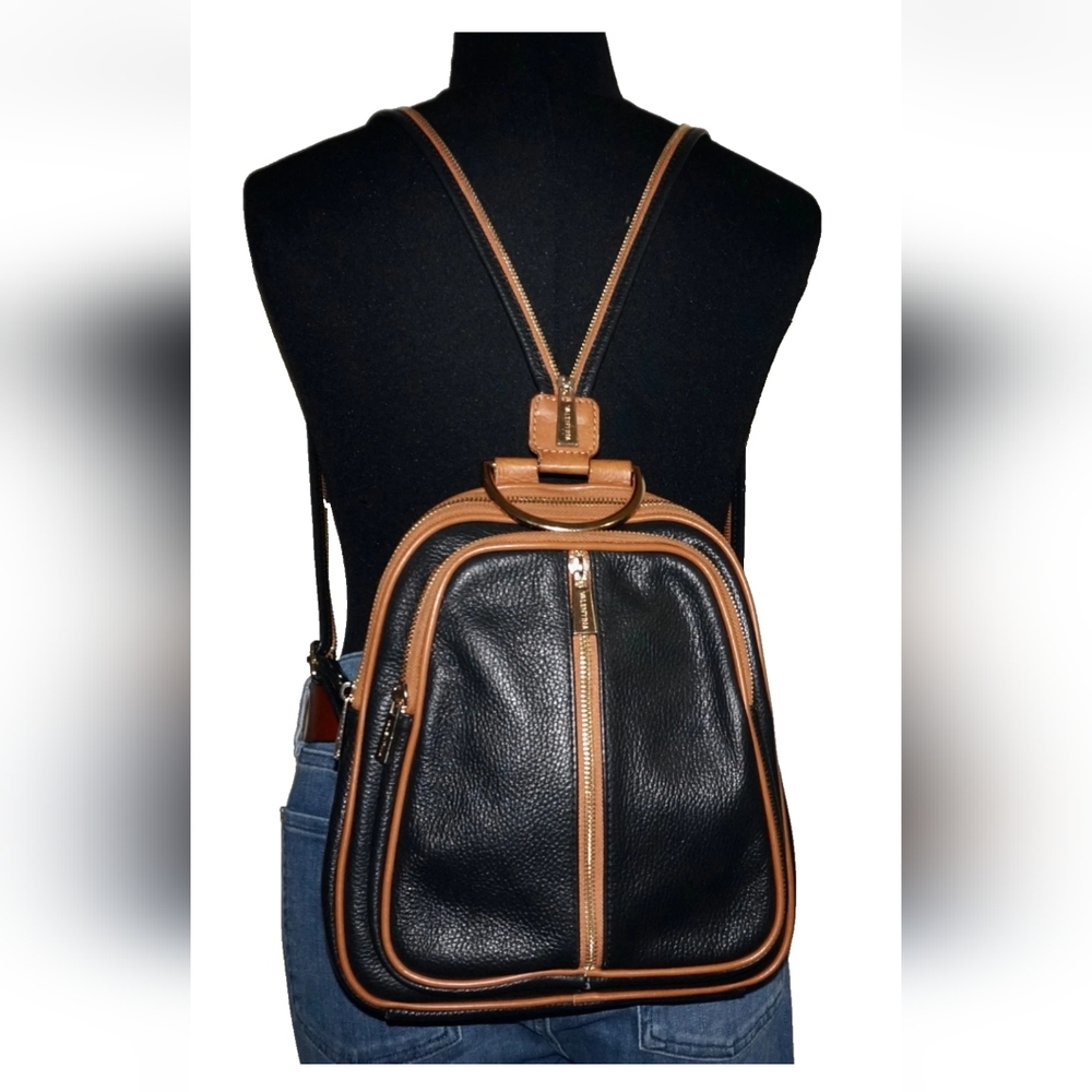 Vintage VALENTINA Black & Tan Leather Sling Bag / Backpack 11 x 10 ITALY - Picture 5 of 6